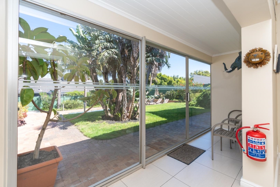 6 Bedroom Property for Sale in Milnerton Western Cape
